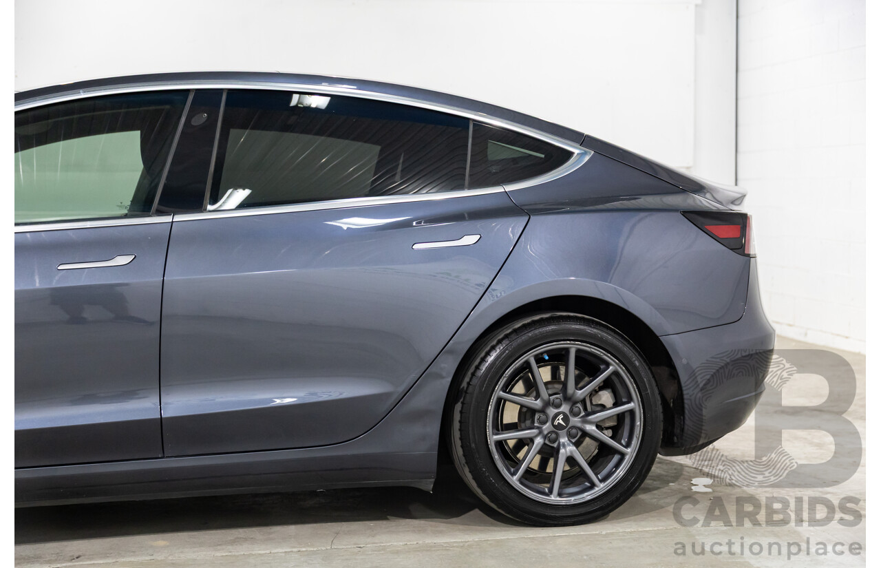 05/2020 Tesla Model 3 E1RB Standard Range (RWD) MY20 5D Sedan Midnight Silver Metallic Electric EV - 190kW