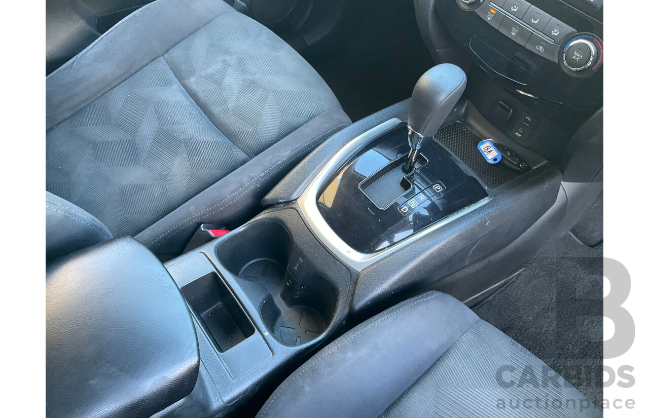 5/2015 Nissan X-Trail ST (FWD) T32 4d Wagon Silver 2.5L