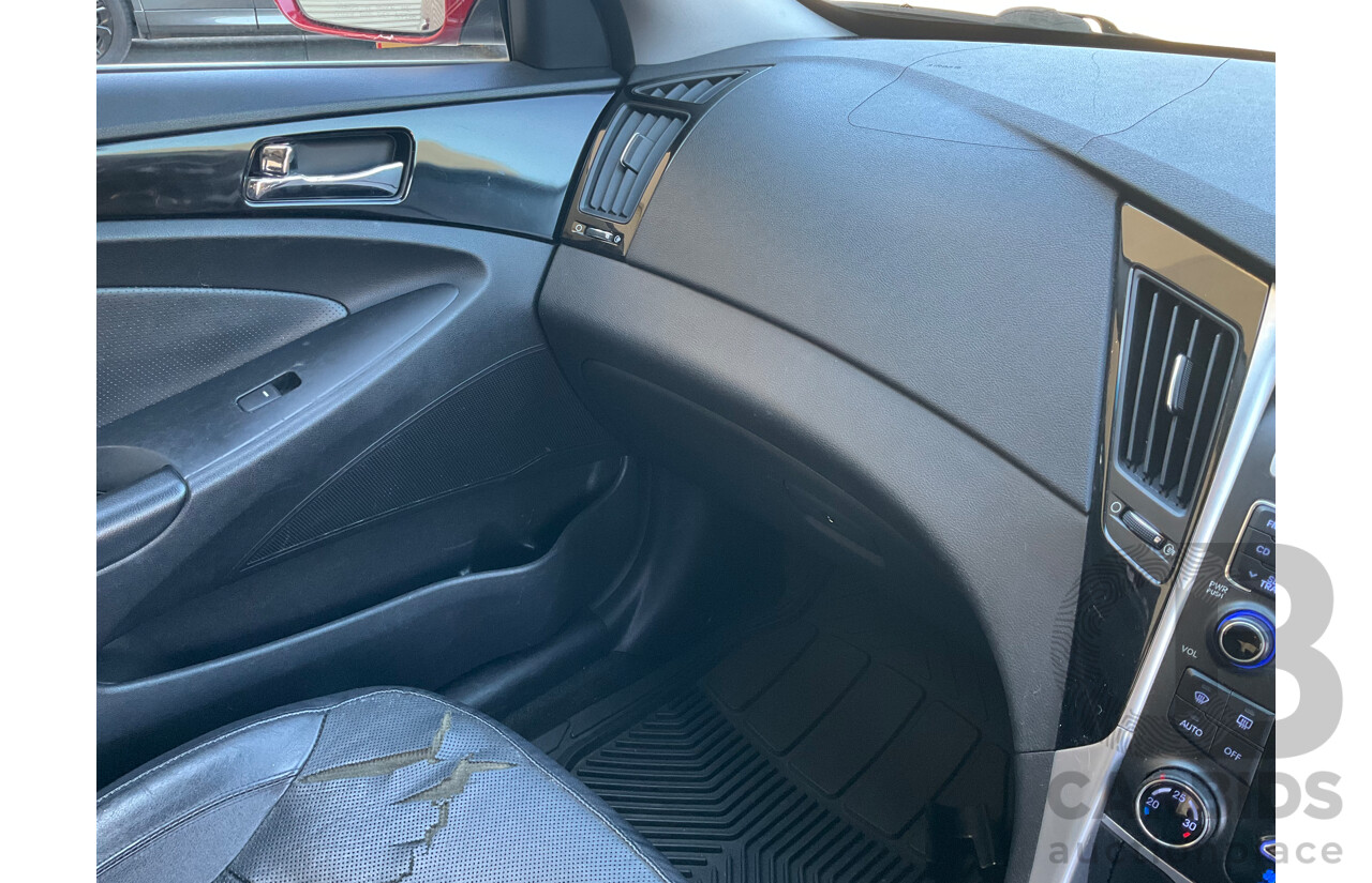 11/2011 Hyundai i45 Elite YF MY11 4d Sedan Red 2.4L