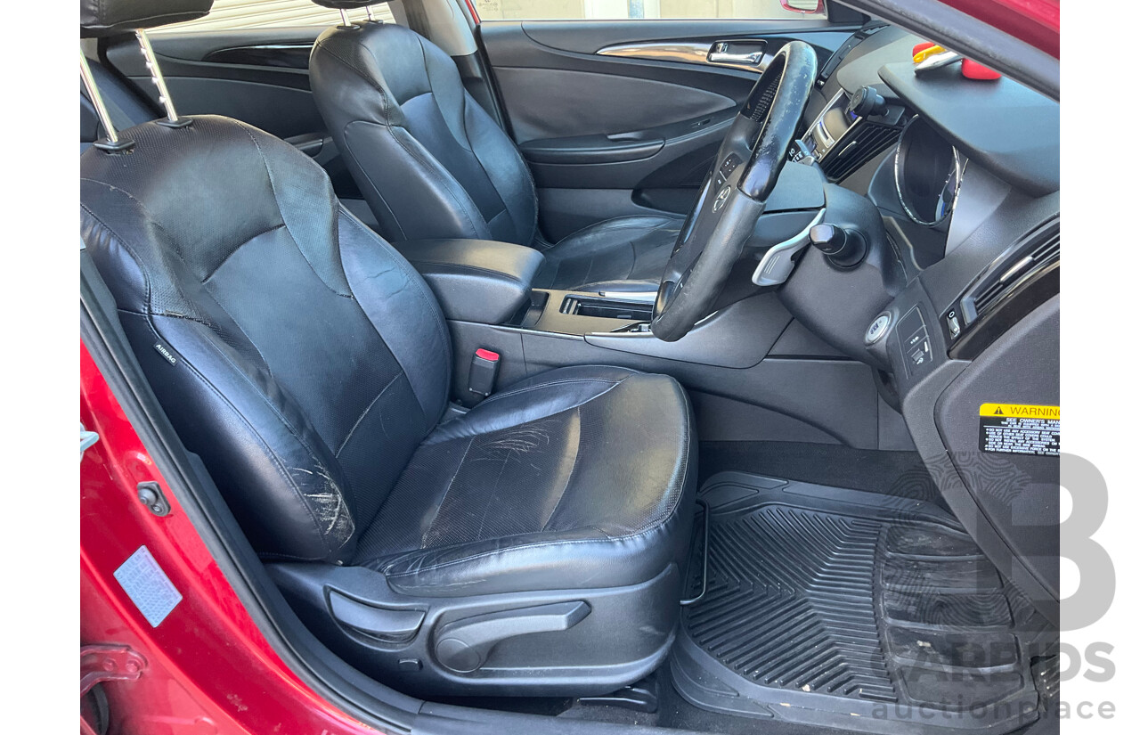 11/2011 Hyundai i45 Elite YF MY11 4d Sedan Red 2.4L