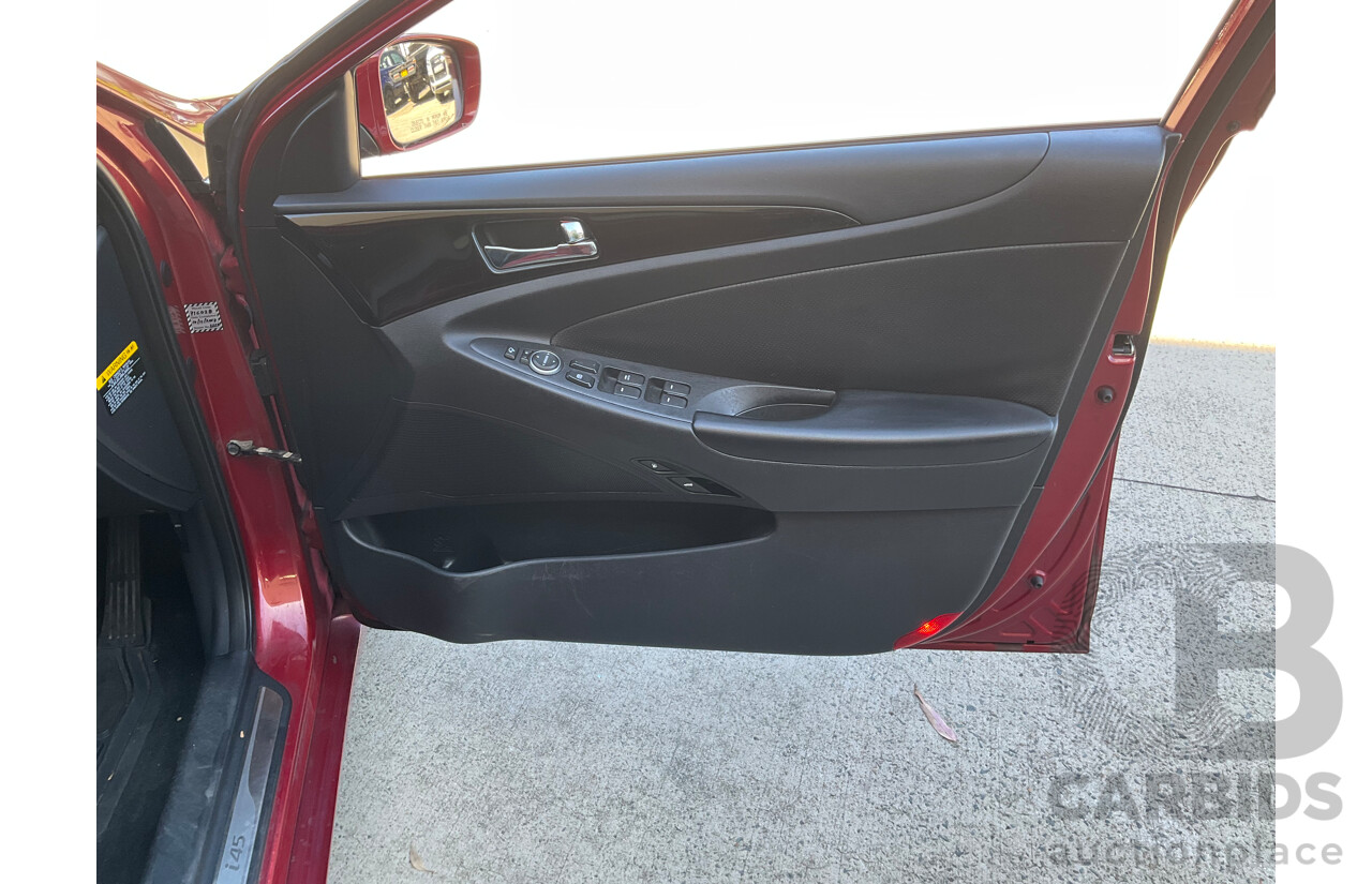 11/2011 Hyundai i45 Elite YF MY11 4d Sedan Red 2.4L