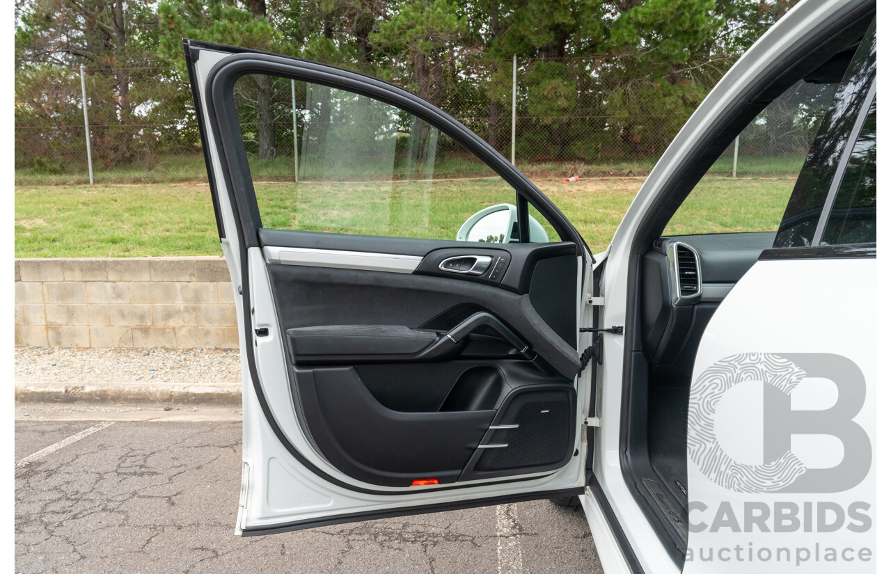 1/2018 Porsche Cayenne GTS (AWD) Series 2 MY18 4d Wagon Carrara White Twin Turbo V6 3.6L