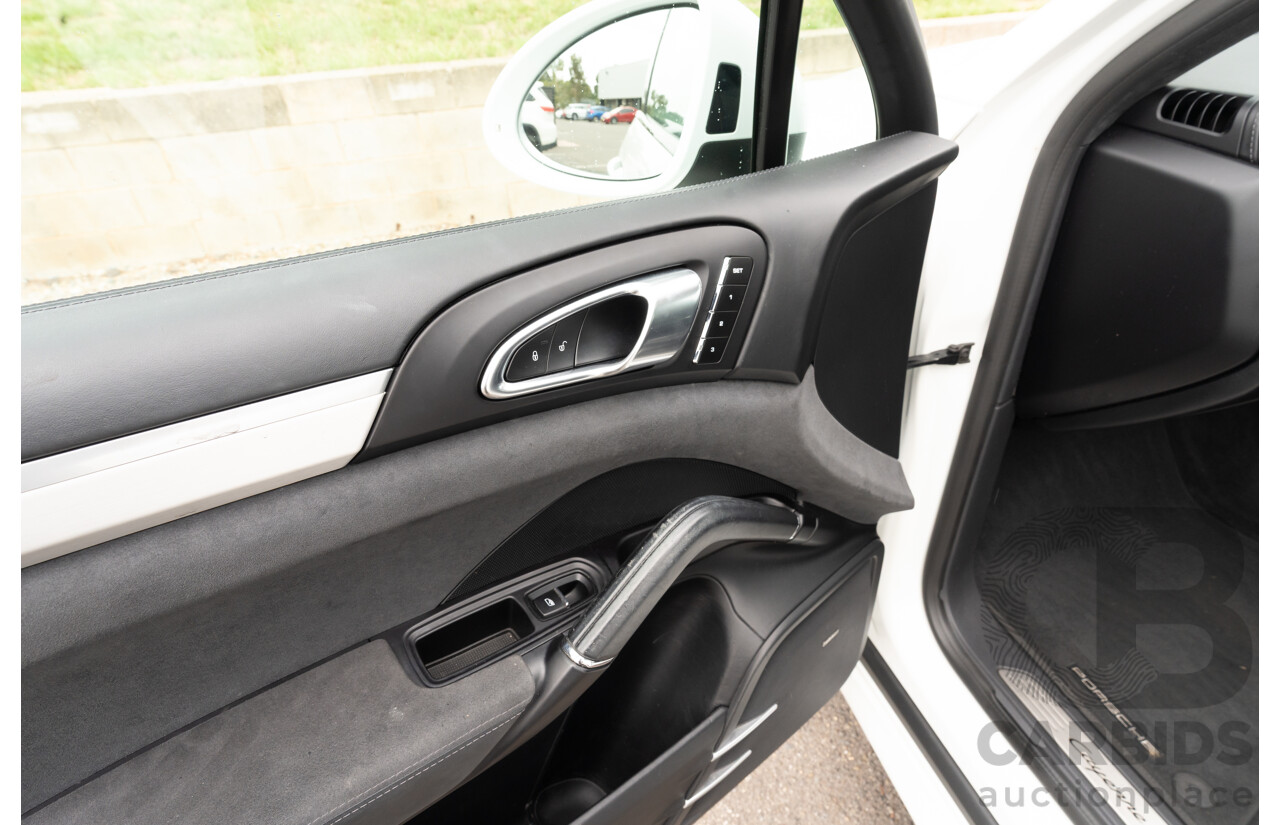 1/2018 Porsche Cayenne GTS (AWD) Series 2 MY18 4d Wagon Carrara White Twin Turbo V6 3.6L