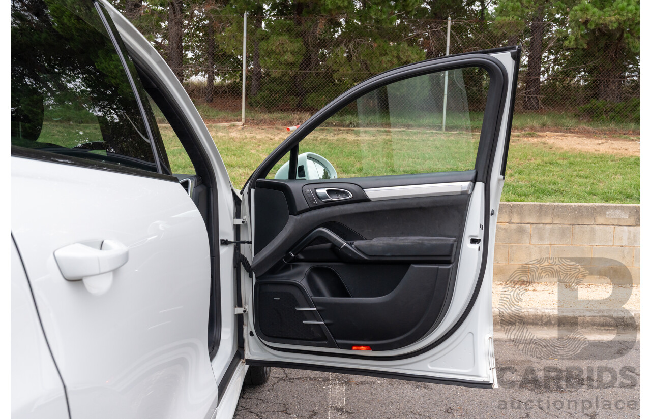 1/2018 Porsche Cayenne GTS (AWD) Series 2 MY18 4d Wagon Carrara White Twin Turbo V6 3.6L