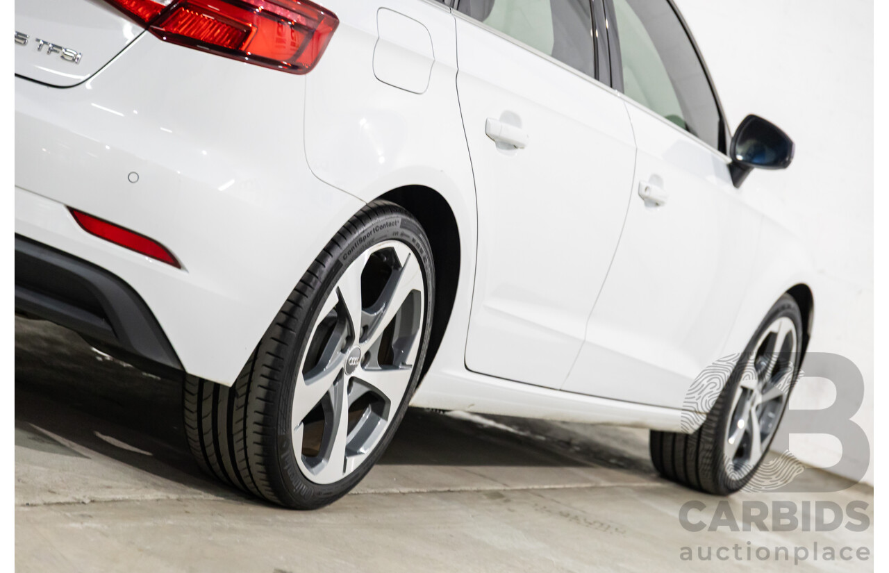 01/2019 Audi A3 35 TFSI (FWD) 8V MY19 4d Sportback Glacier White Metallic Turbo 1.4L