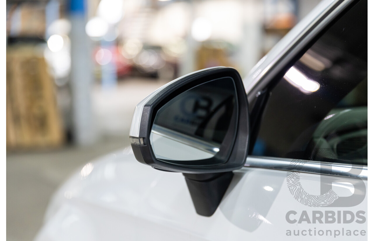 01/2019 Audi A3 35 TFSI (FWD) 8V MY19 4d Sportback Glacier White Metallic Turbo 1.4L