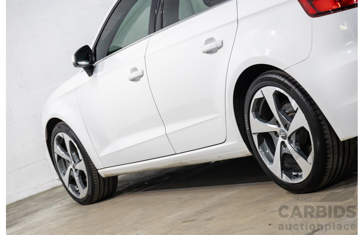 01/2019 Audi A3 35 TFSI (FWD) 8V MY19 4d Sportback Glacier White Metallic Turbo 1.4L