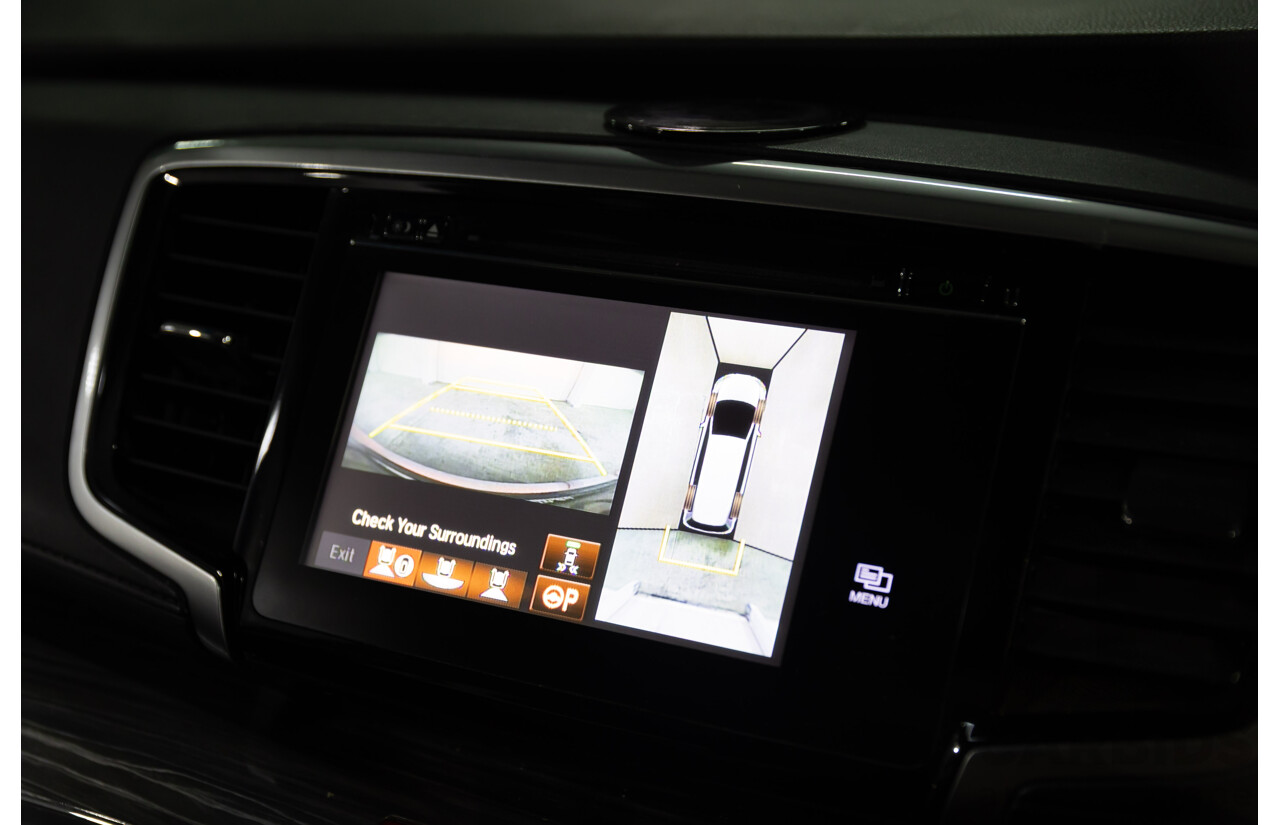 03/2016 Honda Odyssey VTi-L (FWD) RC MY16 7 Seats 4d Wagon White Diamond Pearl 2.4L - 7 Seater