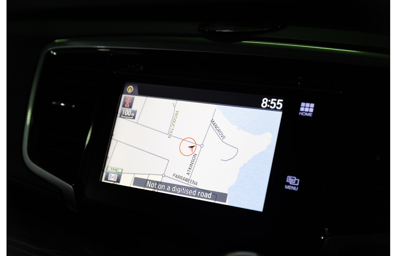 03/2016 Honda Odyssey VTi-L (FWD) RC MY16 7 Seats 4d Wagon White Diamond Pearl 2.4L - 7 Seater