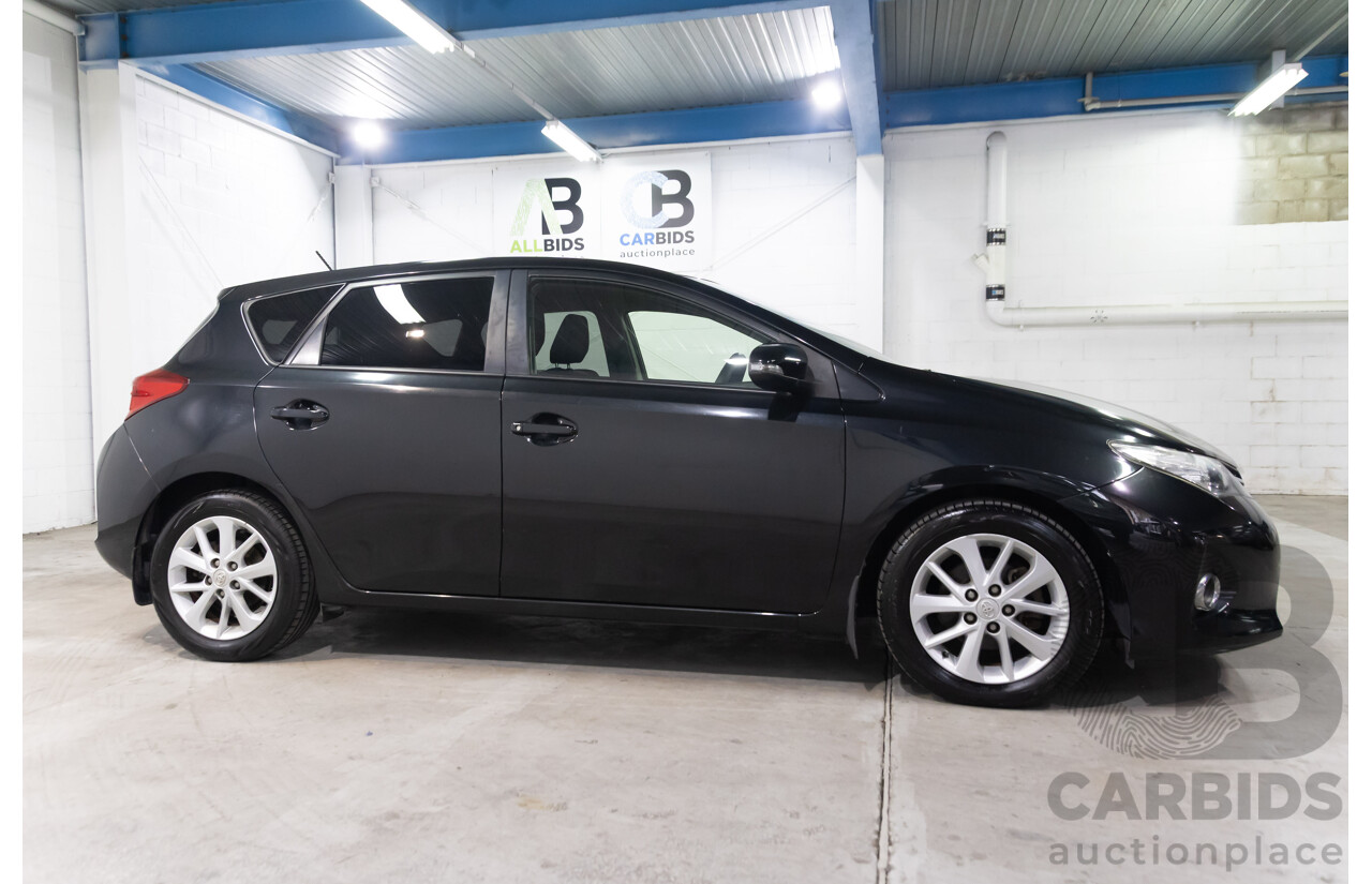 12/2012 Toyota Corolla Ascent Sport (FWD) ZRE182R 5d Hatchback Black Sand Metallic 1.8L