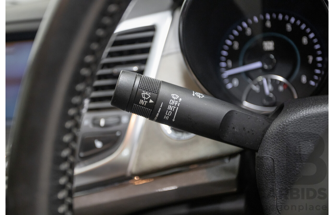 2/2014 Holden Calais V VF 4d Sedan null 3.6L