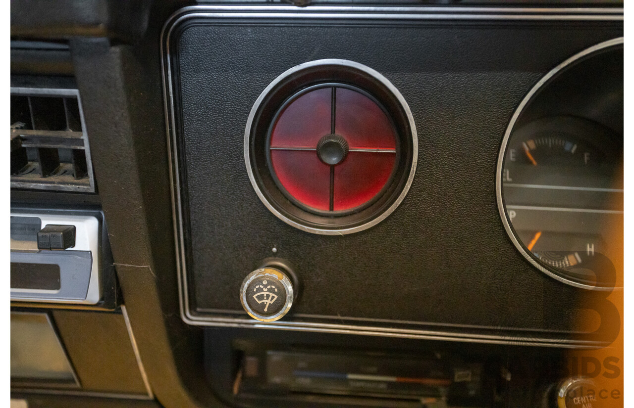 12/1978 Ford XC Fairmont 4d Sedan Emerald Green 4.1L