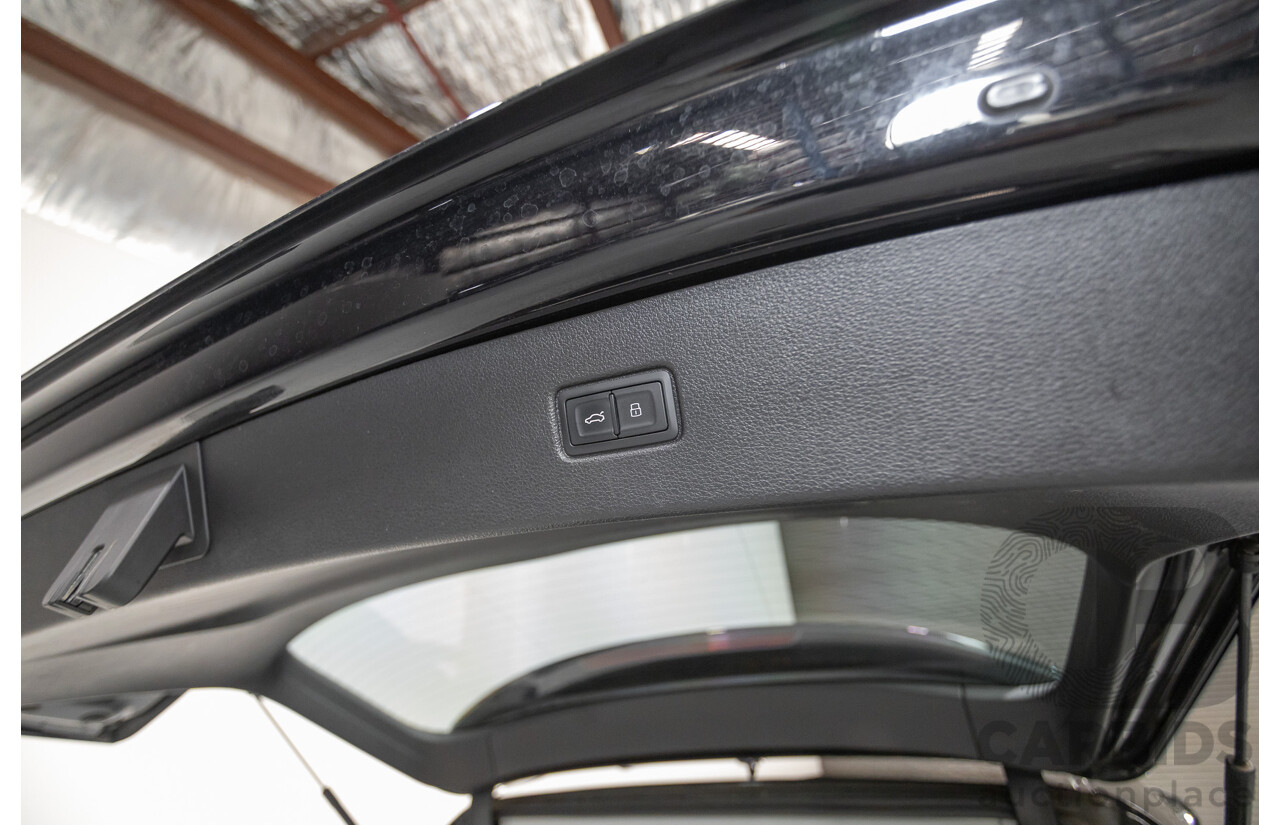 11/2015 Audi Q7 3.0 TDI Quattro (AWD) 4M 4D Wagon Black Turbo Diesel 3.0L (200kW) - 7 Seats