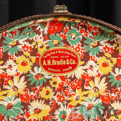 Vintage Leather Hat Box