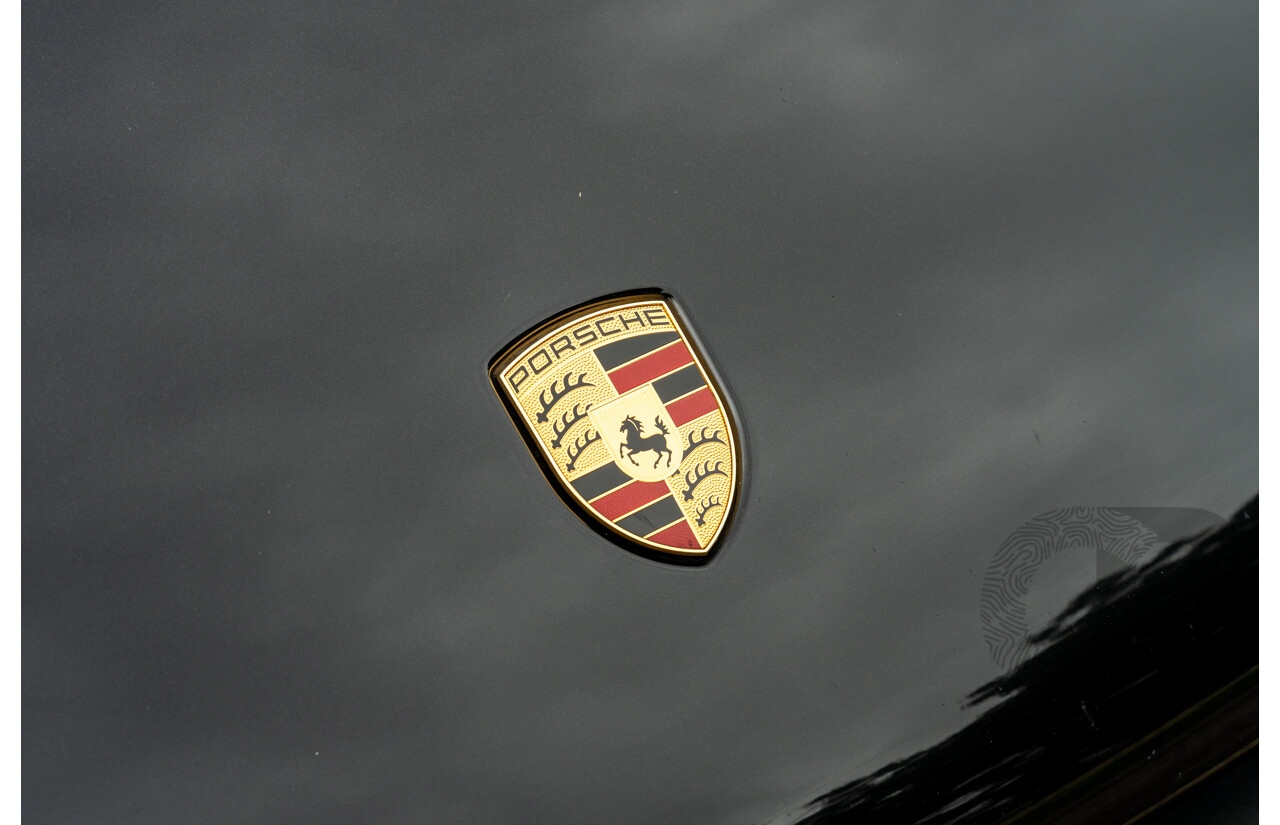 07/2016 Porsche Macan Turbo (AWD) MY16 4d Wagon Jet Black Metallic Twin Turbo V6 3.6L