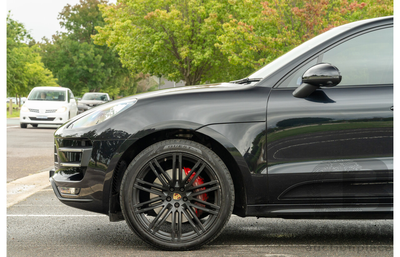 07/2016 Porsche Macan Turbo (AWD) MY16 4d Wagon Jet Black Metallic Twin Turbo V6 3.6L