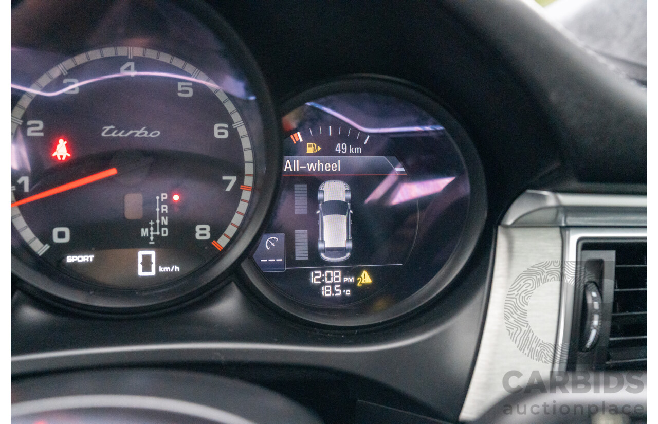 07/2016 Porsche Macan Turbo (AWD) MY16 4d Wagon Jet Black Metallic Twin Turbo V6 3.6L