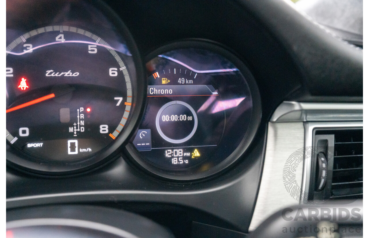 07/2016 Porsche Macan Turbo (AWD) MY16 4d Wagon Jet Black Metallic Twin Turbo V6 3.6L