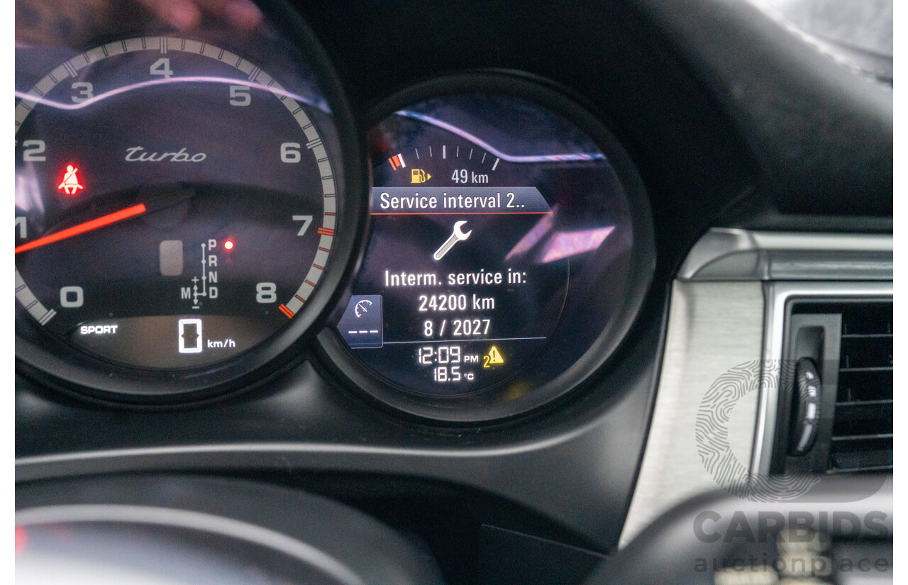 07/2016 Porsche Macan Turbo (AWD) MY16 4d Wagon Jet Black Metallic Twin Turbo V6 3.6L