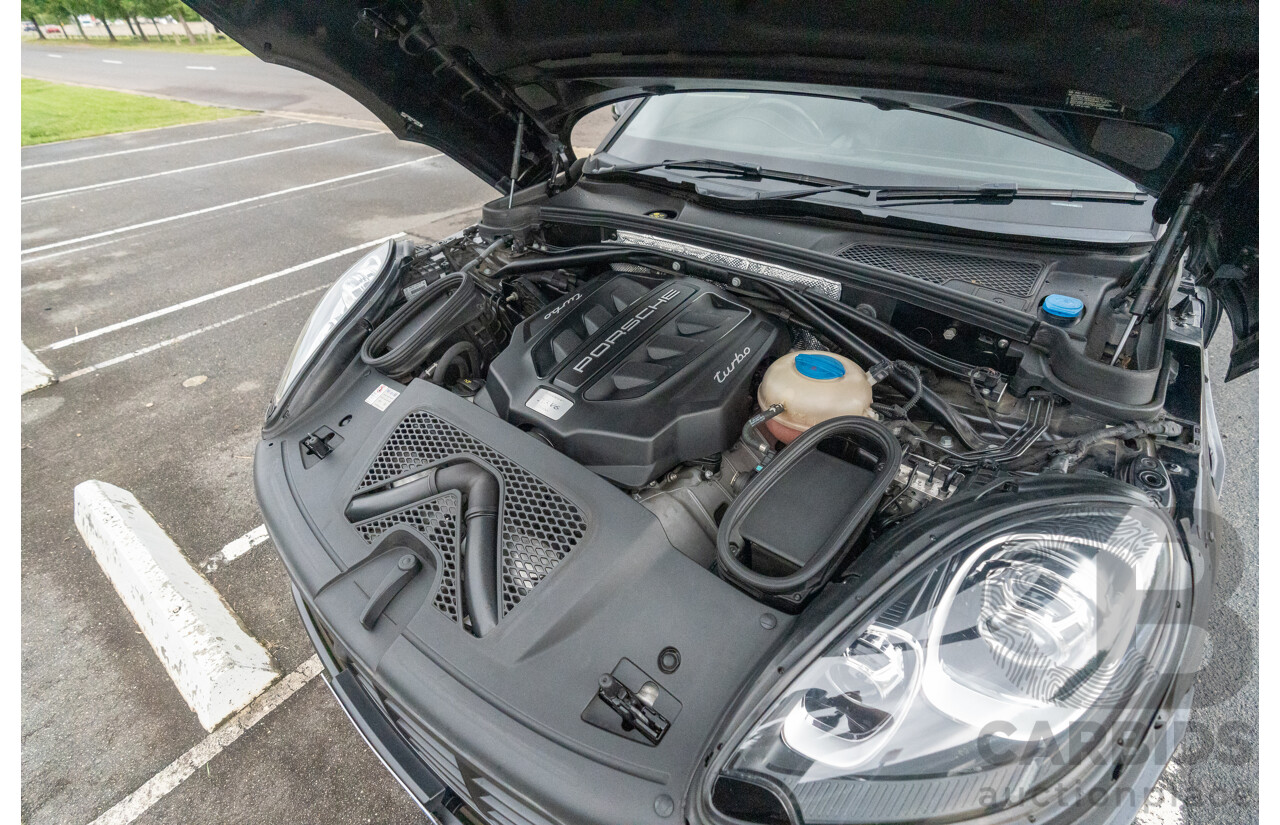 07/2016 Porsche Macan Turbo (AWD) MY16 4d Wagon Jet Black Metallic Twin Turbo V6 3.6L