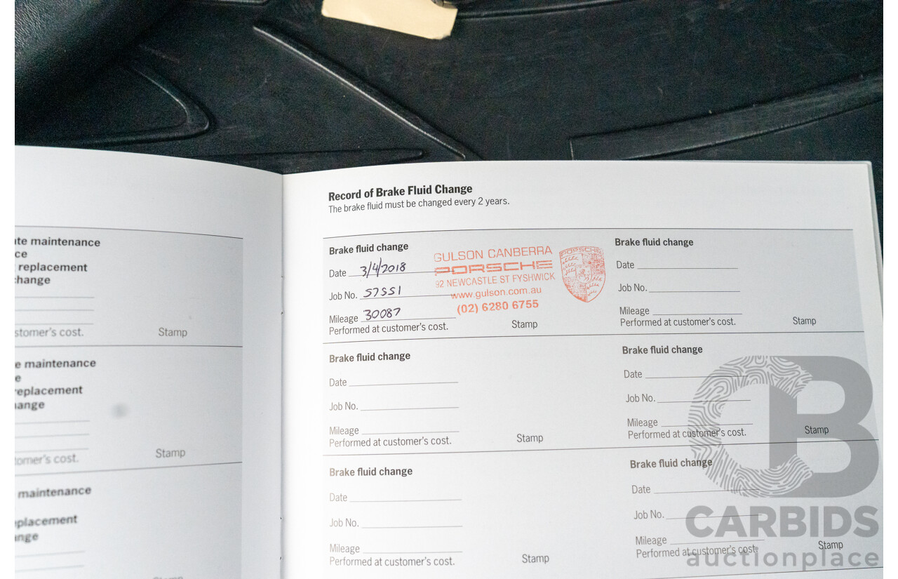 07/2016 Porsche Macan Turbo (AWD) MY16 4d Wagon Jet Black Metallic Twin Turbo V6 3.6L