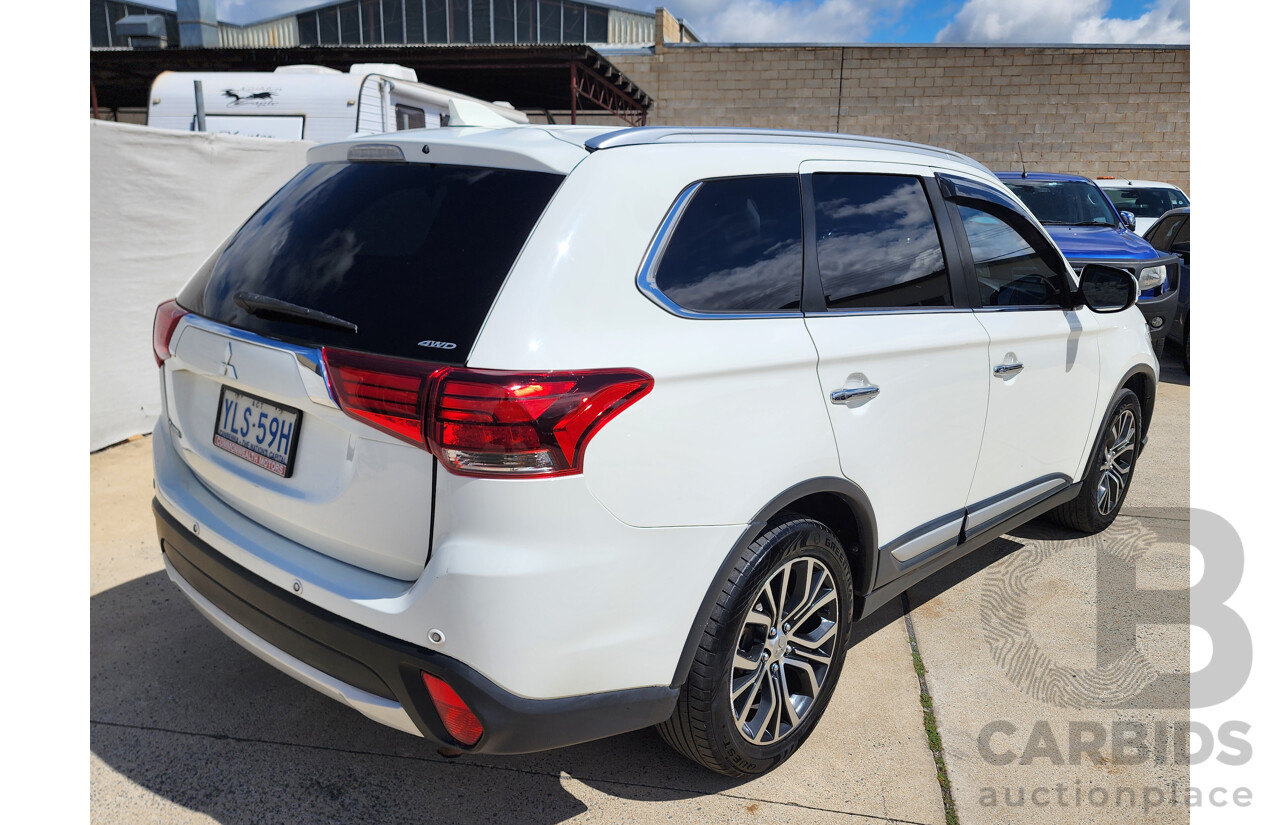 10/2016 Mitsubishi Outlander Exceed (4x4) ZK MY16 4d Wagon White 2.4L