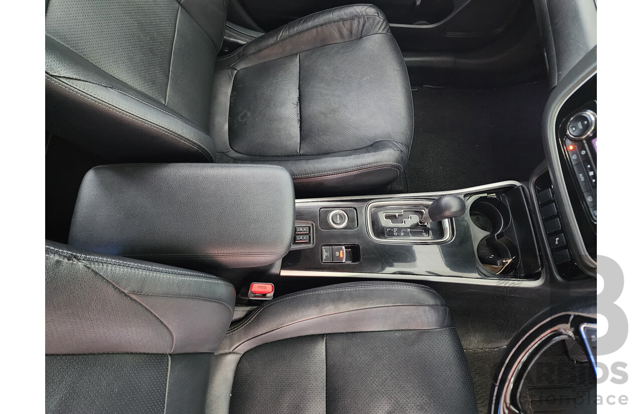 10/2016 Mitsubishi Outlander Exceed (4x4) ZK MY16 4d Wagon White 2.4L