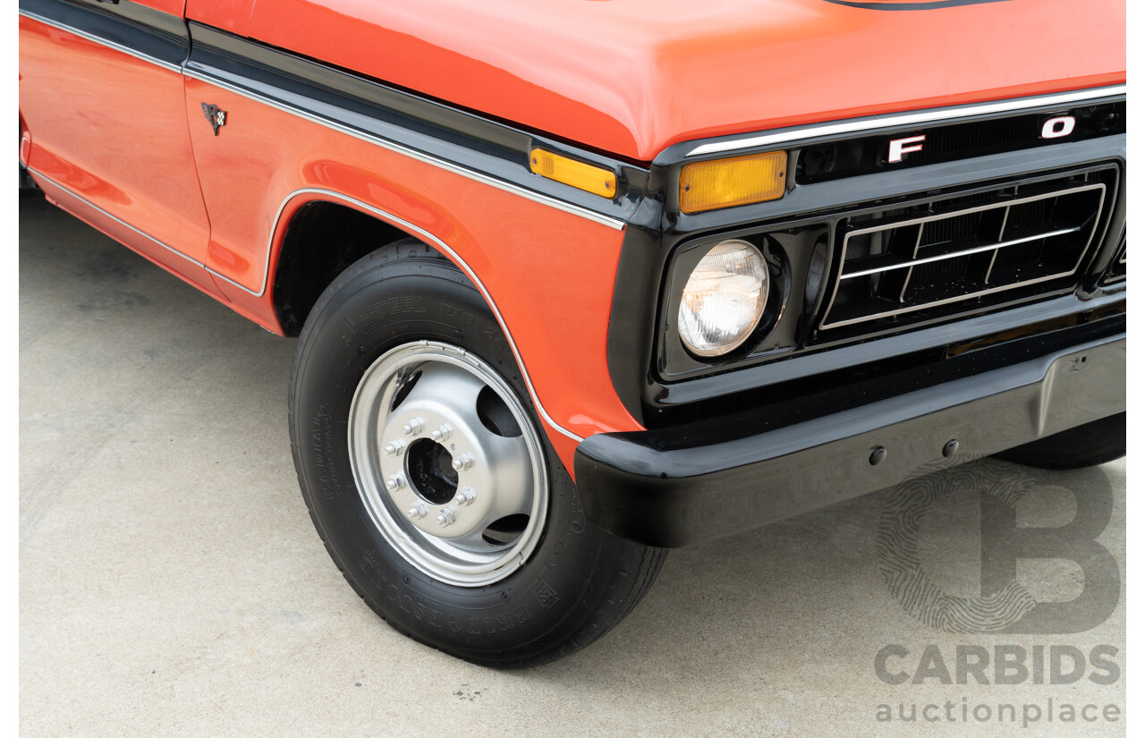 8/1977 Ford F350 Banana Back Tow Truck 2d C/Chas Gloss Red V8 4.9L