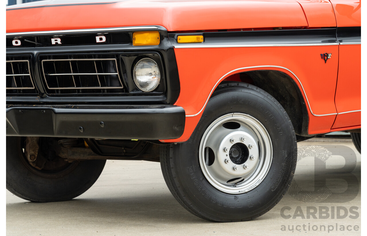 8/1977 Ford F350 Banana Back Tow Truck 2d C/Chas Gloss Red V8 4.9L