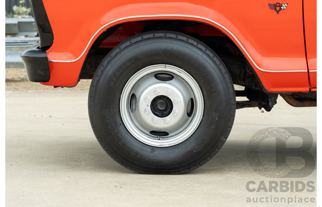 8/1977 Ford F350 Banana Back Tow Truck 2d C/Chas Gloss Red V8 4.9L