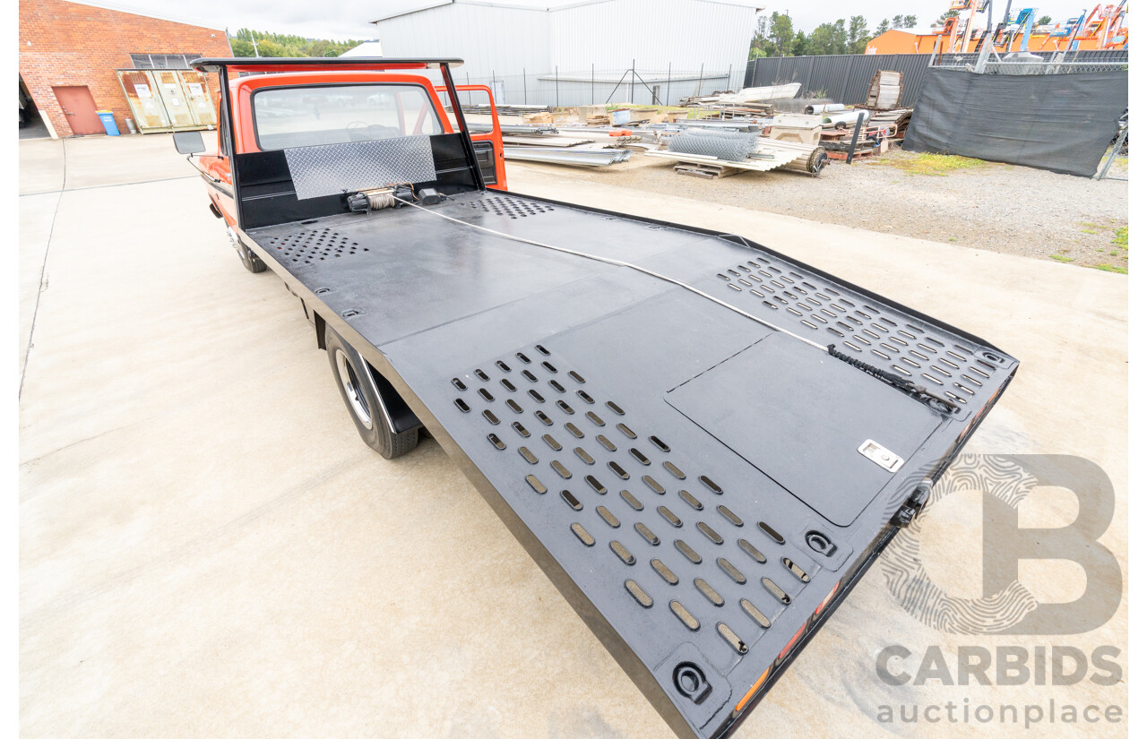 8/1977 Ford F350 Banana Back Tow Truck 2d C/Chas Gloss Red V8 4.9L