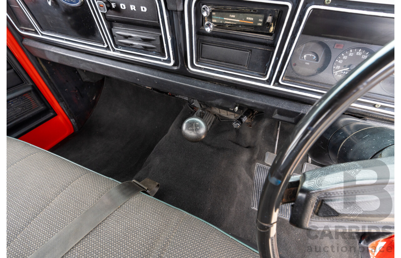 8/1977 Ford F350 Banana Back Tow Truck 2d C/Chas Gloss Red V8 4.9L