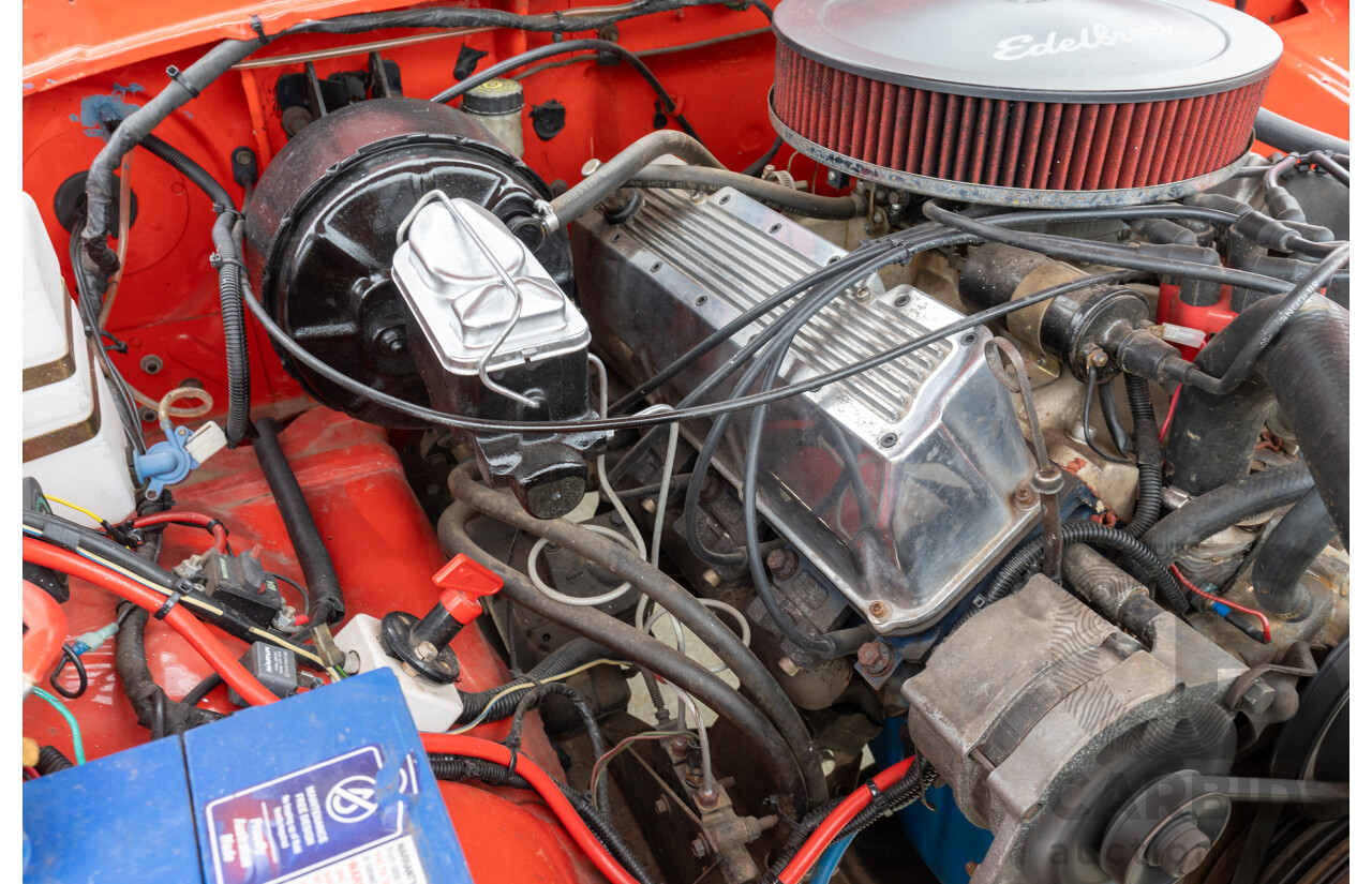 8/1977 Ford F350 Banana Back Tow Truck 2d C/Chas Gloss Red V8 4.9L