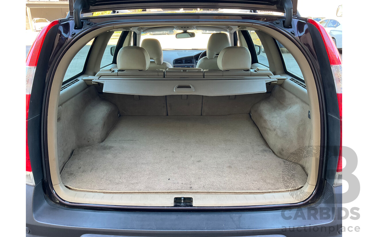 7/2007 Volvo XC70 SE MY06 4d Wagon Maroon 2.5L