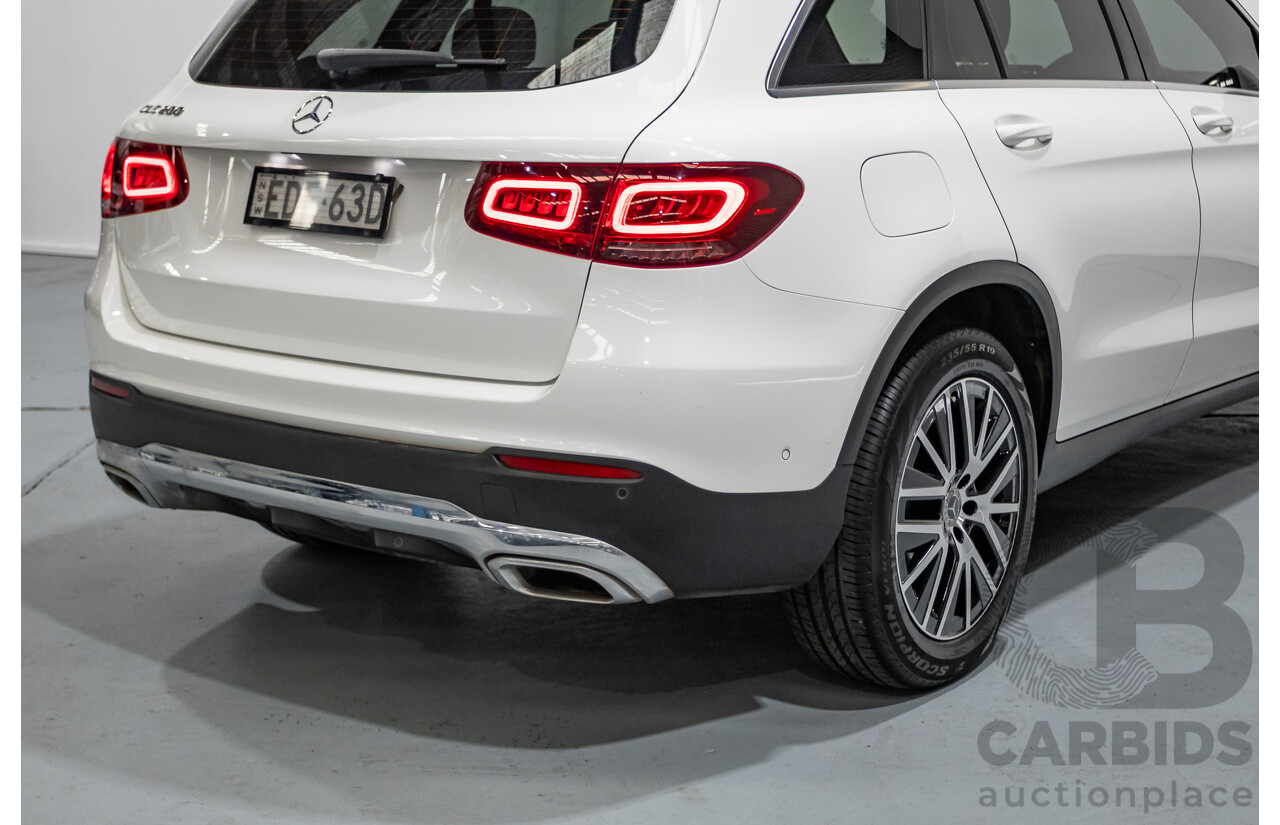 05/2020 Mercedes-Benz GLC200 X253 MY20.5 4D Wagon Polar White Turbo 2.0L