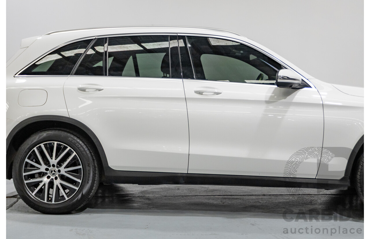 05/2020 Mercedes-Benz GLC200 X253 MY20.5 4D Wagon Polar White Turbo 2.0L
