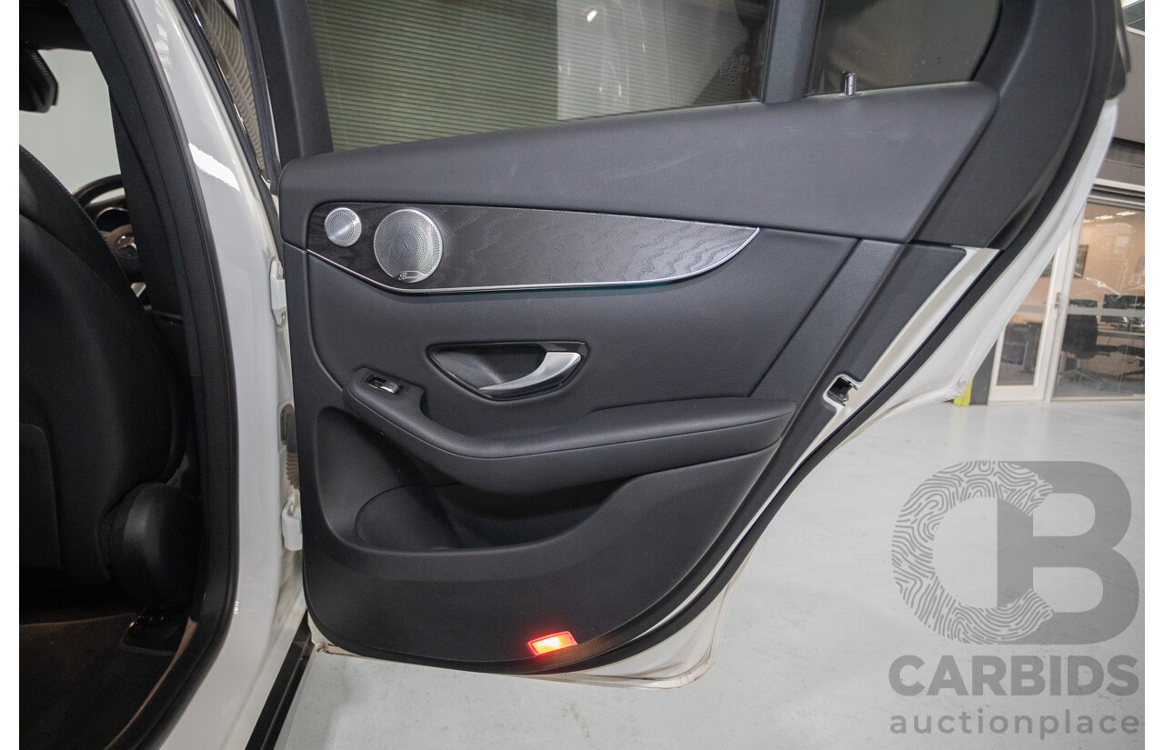 05/2020 Mercedes-Benz GLC200 X253 MY20.5 4D Wagon Polar White Turbo 2.0L