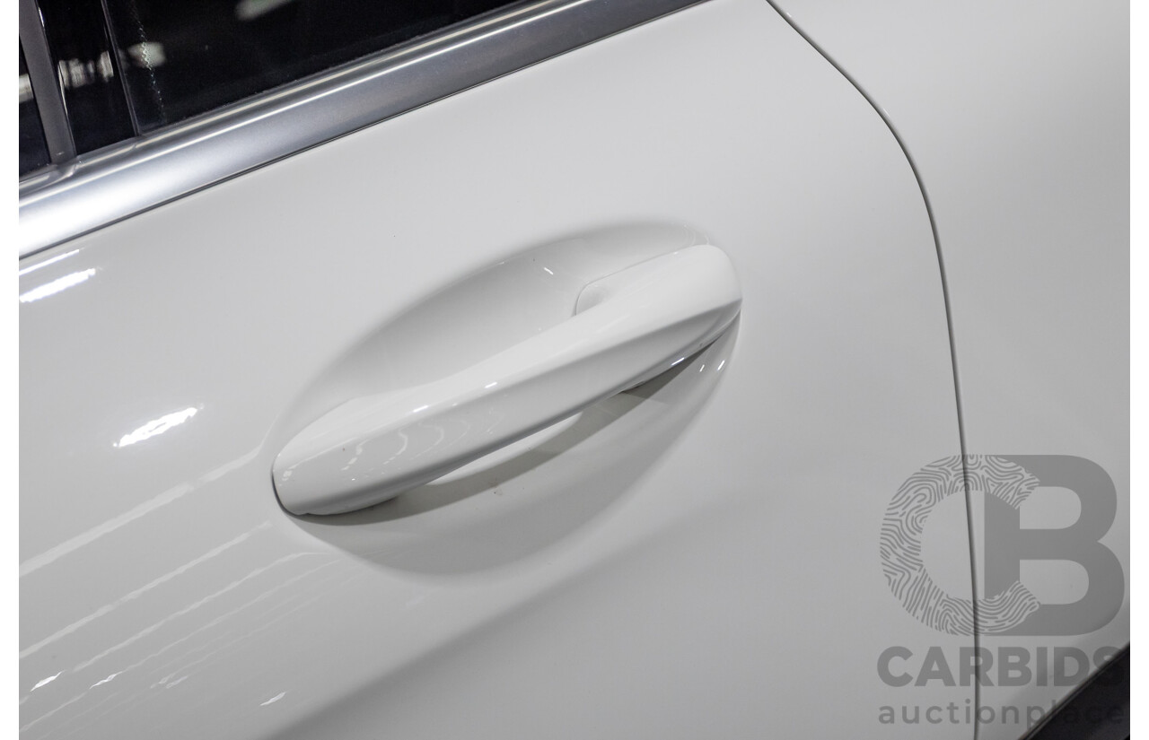 05/2020 Mercedes-Benz GLC200 X253 MY20.5 4D Wagon Polar White Turbo 2.0L