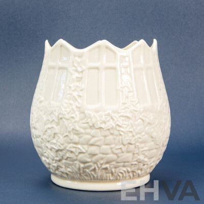 Quality Limited Edition Belleek Ceramic Event Piece 2000