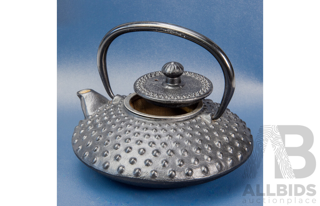 Vintage Japanese Cast Iron Teapot