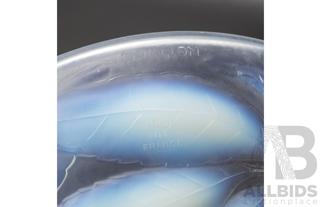 Antique French Art Deco G Vallon Opalescent Glass Bowl