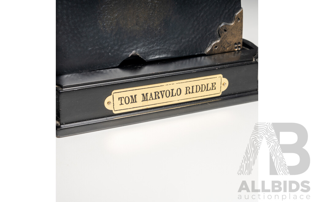 Warner Bros Harry Potter Tom Marvolo Riddle Diary