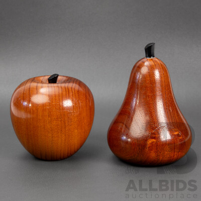 Pair of Tasmanian Blackwood Fruits Darryl Freestone of Wood’n’Dream