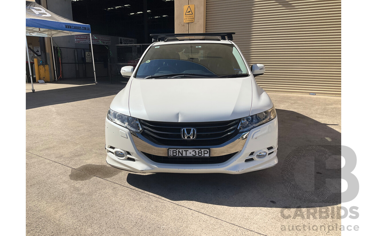 3/2010 Honda Odyssey Luxury RB 4d Wagon White 2.4L