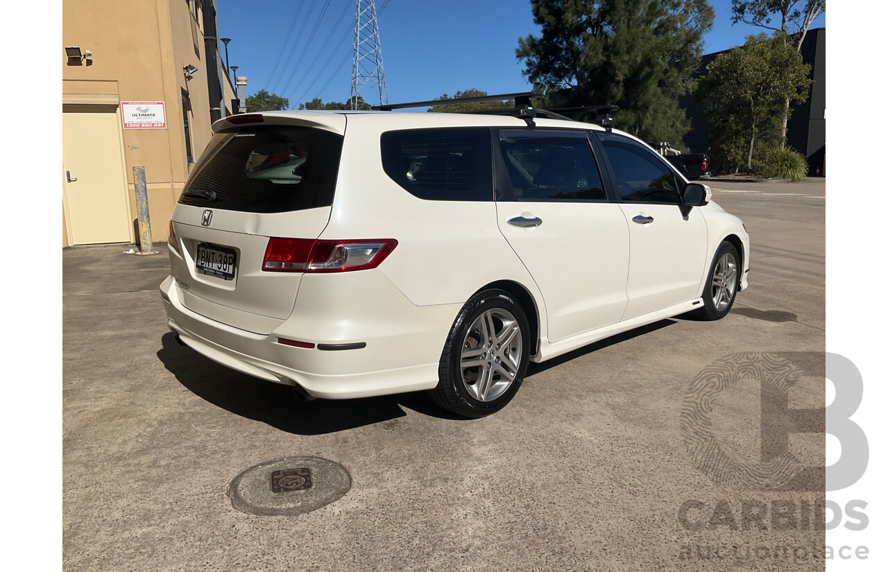 3/2010 Honda Odyssey Luxury RB 4d Wagon White 2.4L