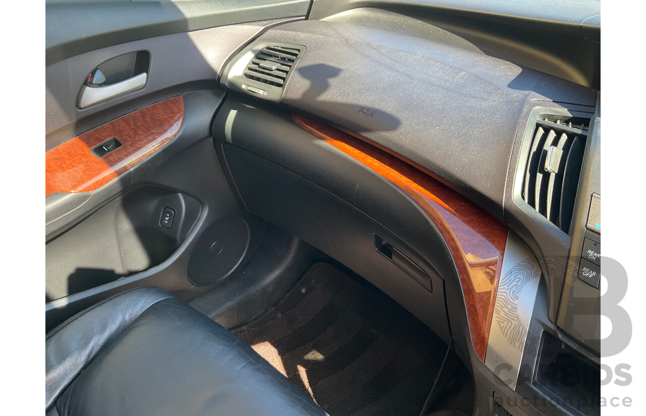 3/2010 Honda Odyssey Luxury RB 4d Wagon White 2.4L