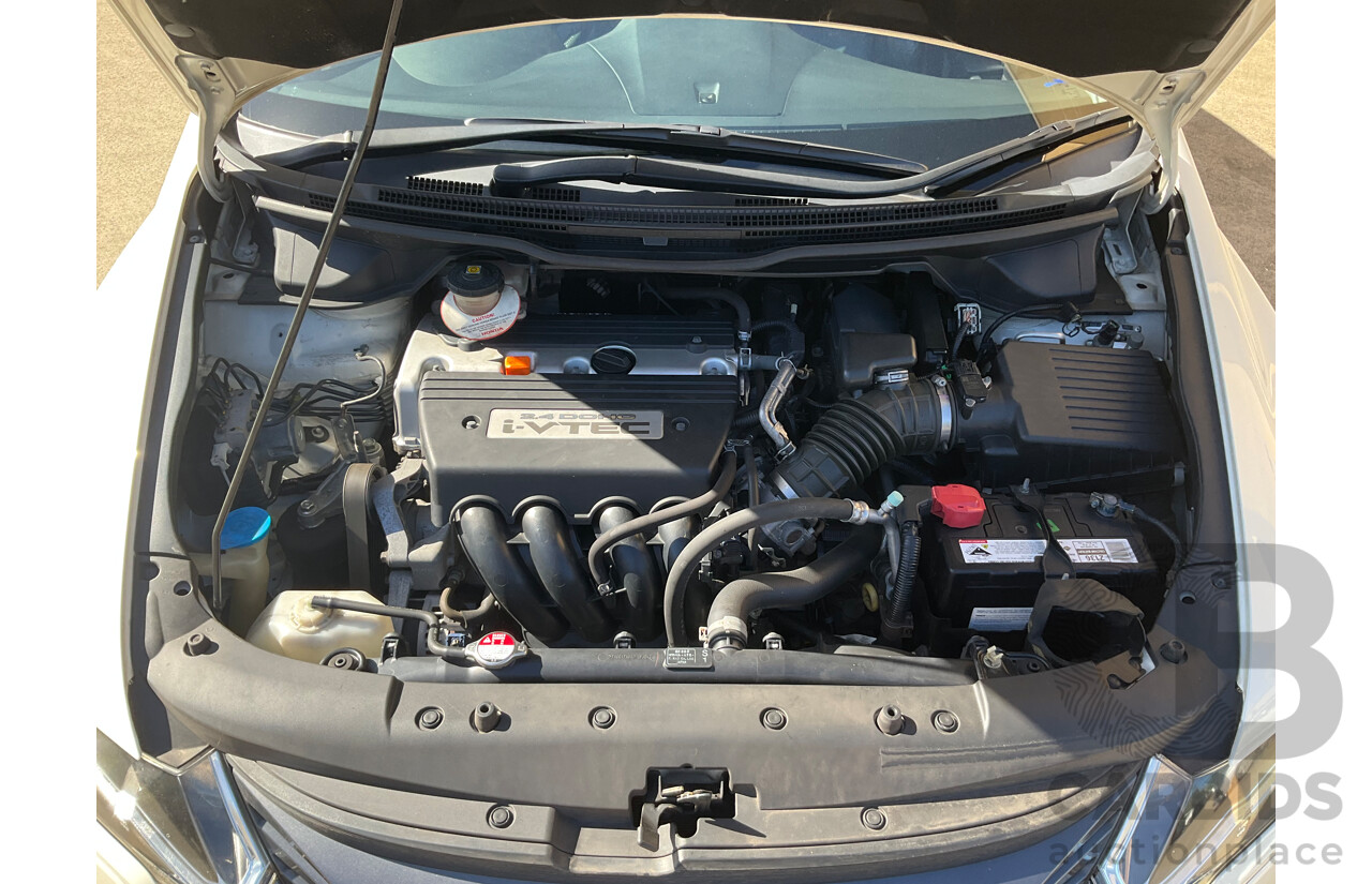 3/2010 Honda Odyssey Luxury RB 4d Wagon White 2.4L