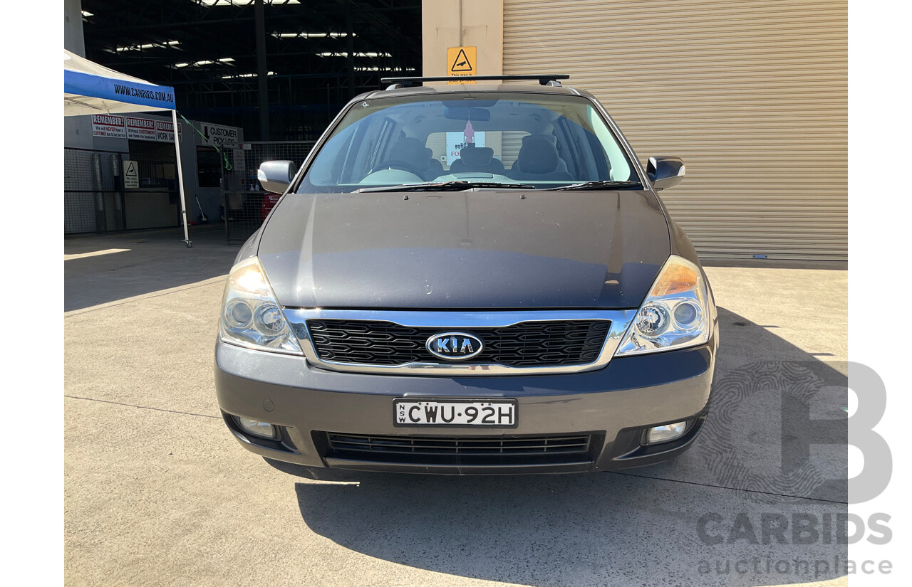 5/2012 Kia Grand Carnival S VQ MY12 4d Wagon Grey V6 3.5L - 8 Seater