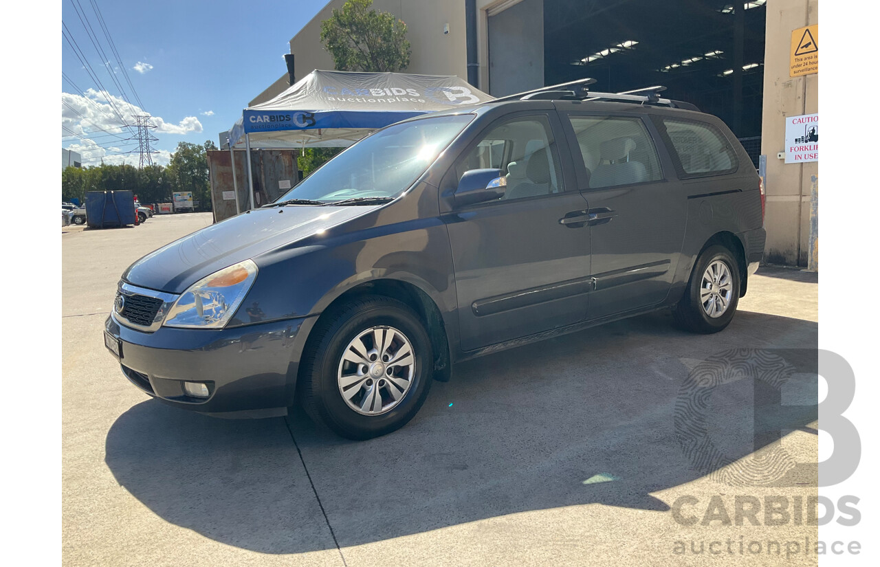 5/2012 Kia Grand Carnival S VQ MY12 4d Wagon Grey V6 3.5L - 8 Seater