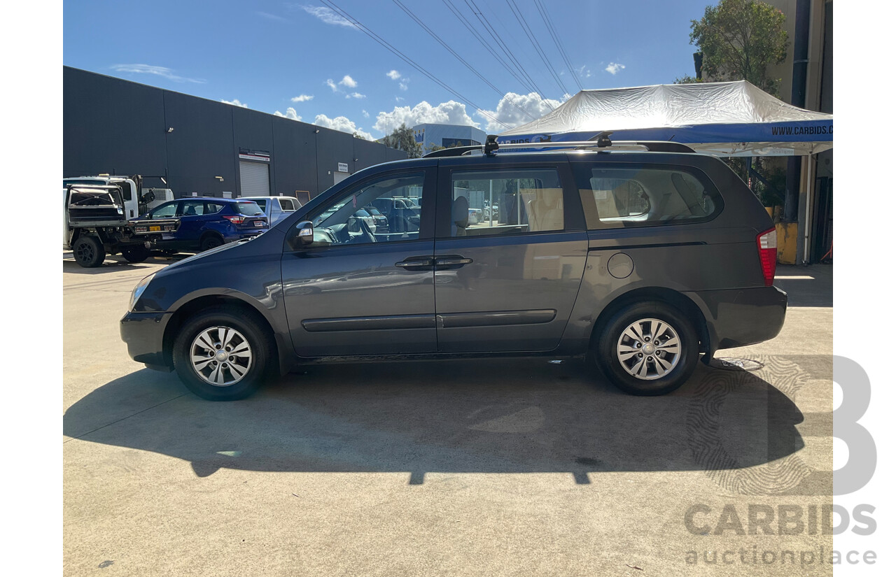 5/2012 Kia Grand Carnival S VQ MY12 4d Wagon Grey 3.5L